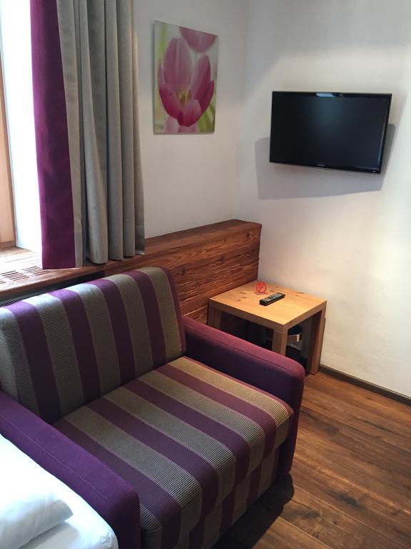 Pension Schmidinger Kitzbühel Kamer foto