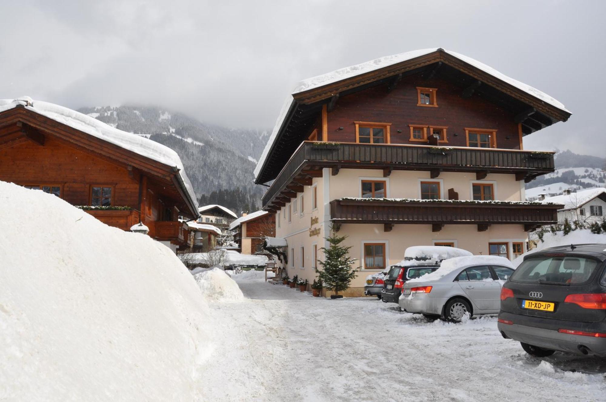 Pension Schmidinger Kitzbühel Buitenkant foto