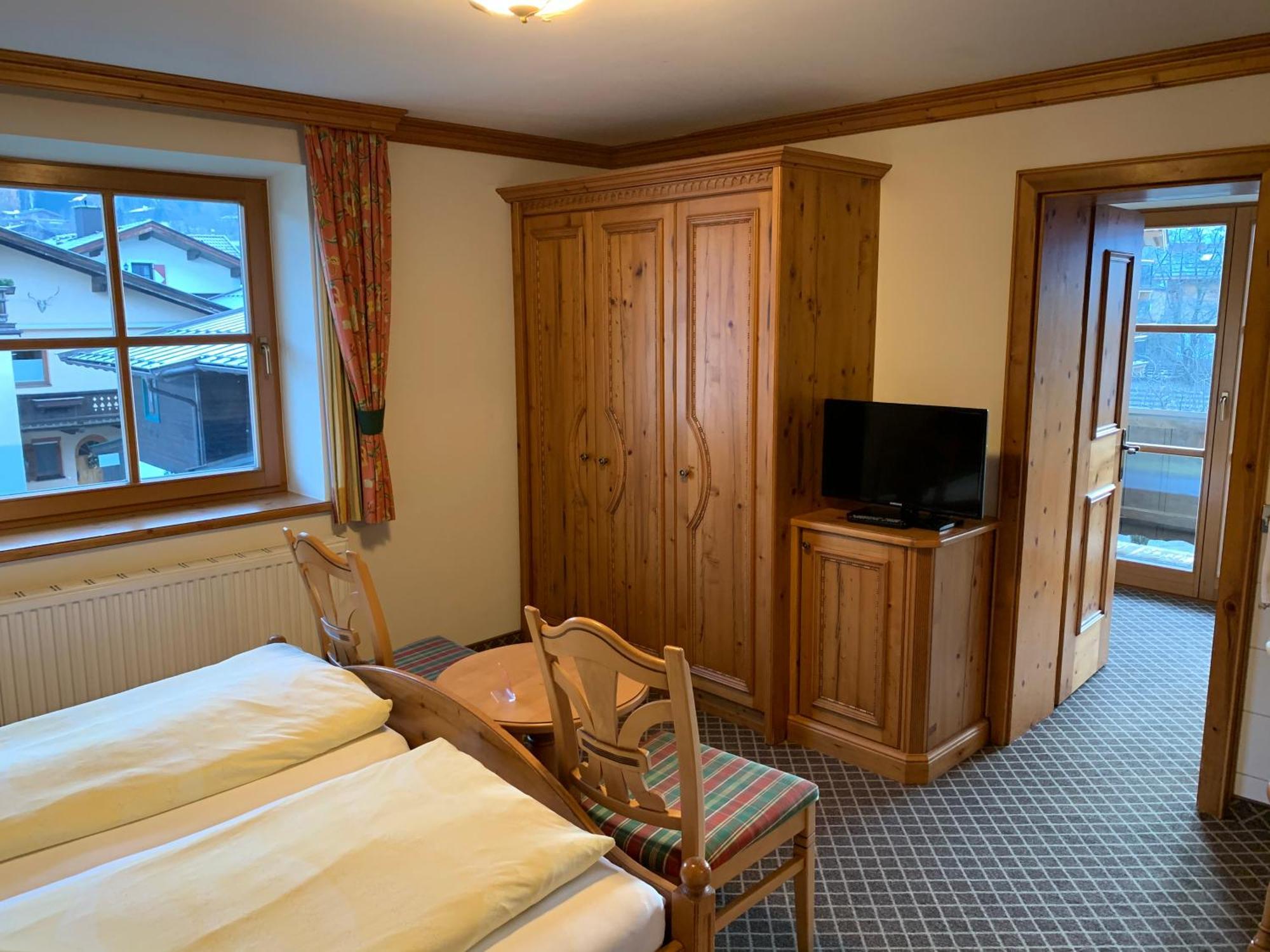 Pension Schmidinger Kitzbühel Kamer foto