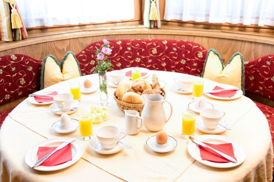 Pension Schmidinger Kitzbühel Buitenkant foto